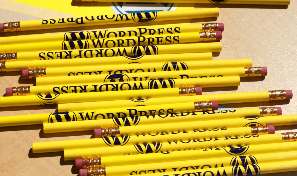 tas de crayons marqués WordPress